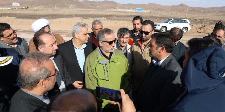 ۵/۵ کیلومتر از مسیر فردوس به آیسک باید تا اول بهمن افتتاح