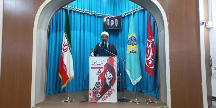 امام جمعه اسلامیه: نماز جمعه کانون ذکر الهی، بصیرت و وحدت اجتماعی است